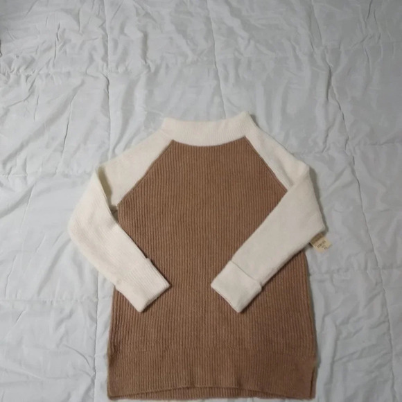 ST JOHN'S BAY NWT COZY, SOFT , OVERSIZED SWEATER - Picture 3 of 9